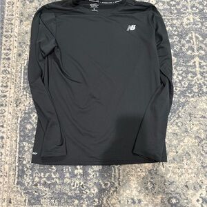 New Balance Men's Long Sleeve Black Tee